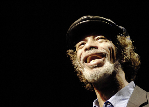 Gil Scott Heron: poeta, músico e revolucionário